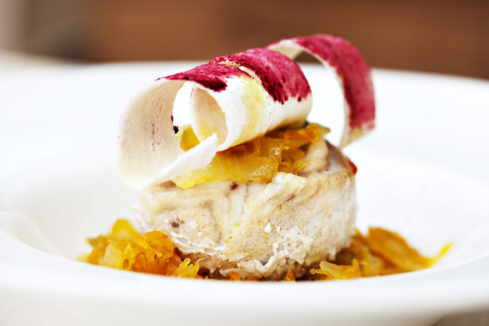 Fotografo per ristoranti food piatti gourmet. Tortino di pesce