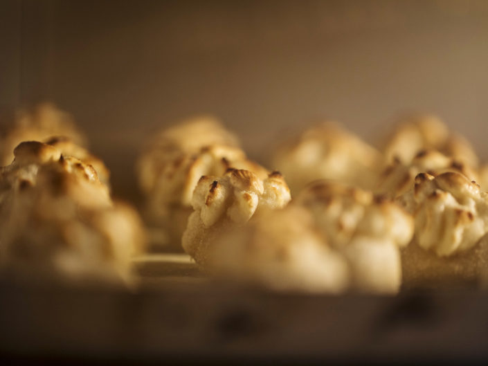 Foto dei dolcini ericini. Fotografo per pasticcerie, laboratori di dolci, gelaterie e ristoranti food piatti gourmet
