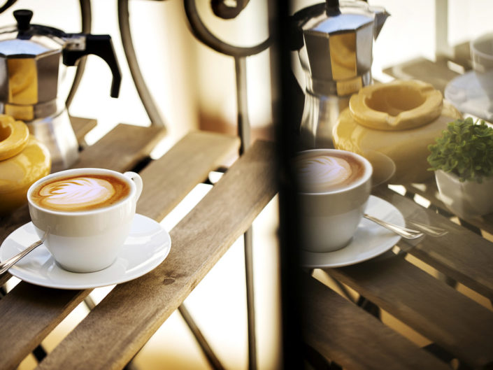 Fotografo per alberghi e strutture di lusso. In foto caffè e cappuccino