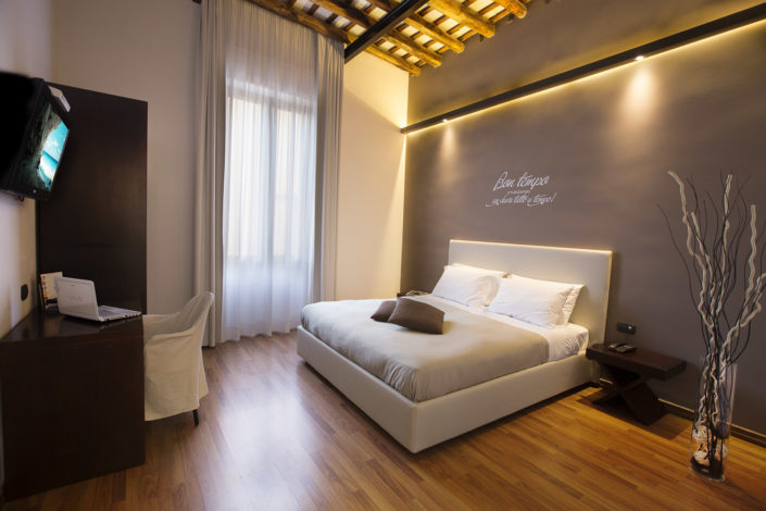 Fotografo per alberghi e strutture di lusso. In foto suite rustica siciliana
